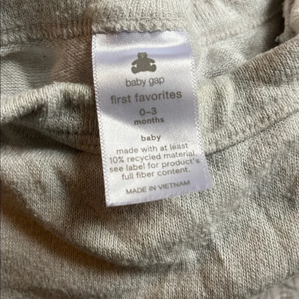 Baby GAP 0-3 Newborn Baby bundle - Beanie and Striped and Gray One Pieces